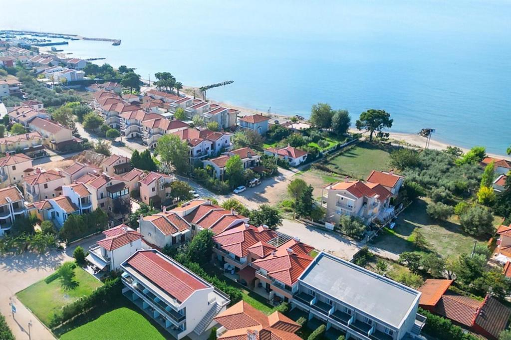 Guedin Sea Side Maisonette, Nikiti Eksteriør bilde